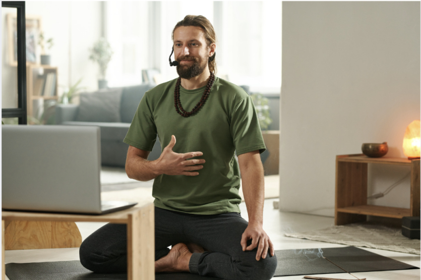 Microphones for teaching yoga online