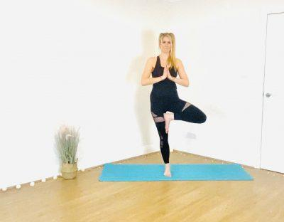 Yoga Teacher Jenny Marie photo