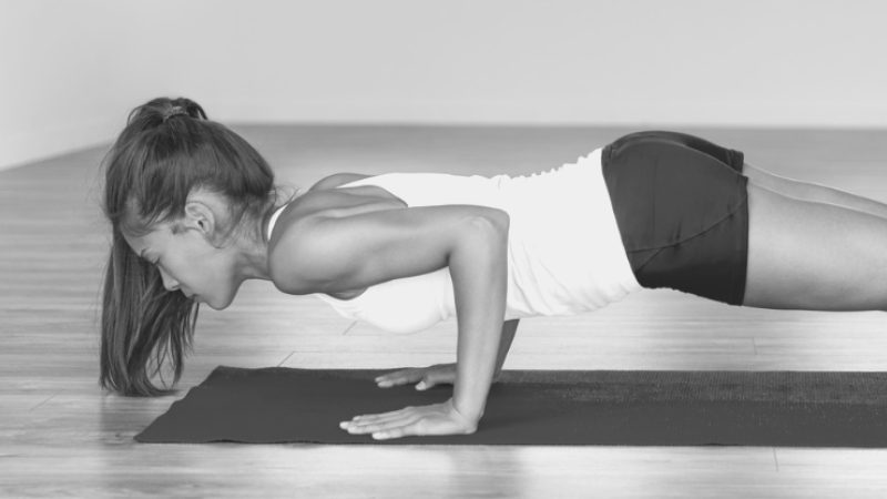 Vinyasa Yoga - Open Level - Ian Clark - 01-05-2024 08:00